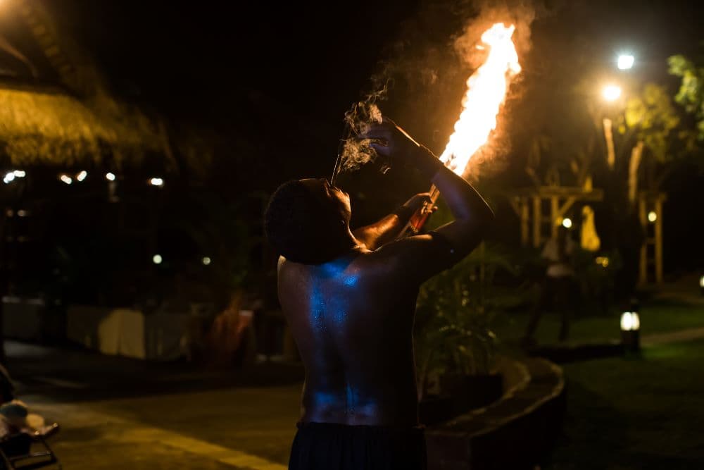 Feuerkünstler in der Nähe: Jetzt Feuershow buchen! - Listando