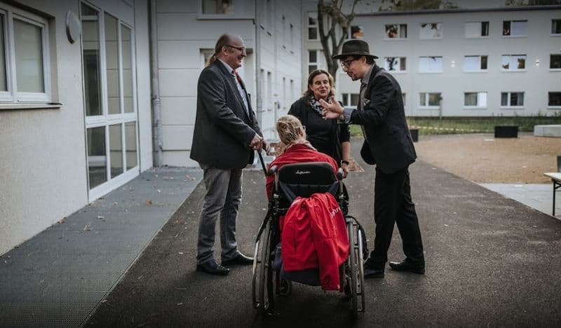 user-upload/business/work-media/6cxzntw6jzmgwfdjyjf1ra_stefan-van-rode.jpeg
