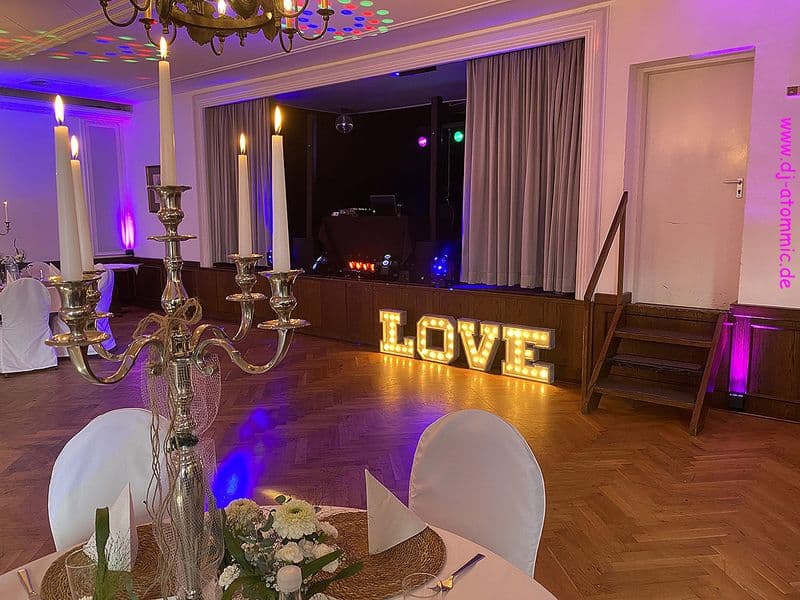 user-upload/business/work-media/7nd3lne8fljw2l5p4ah2if_dj_atommic dortmund.jpeg